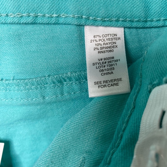 (NWT)Turquoise blue jeans,Size 8 for Girls - Picture 8 of 8